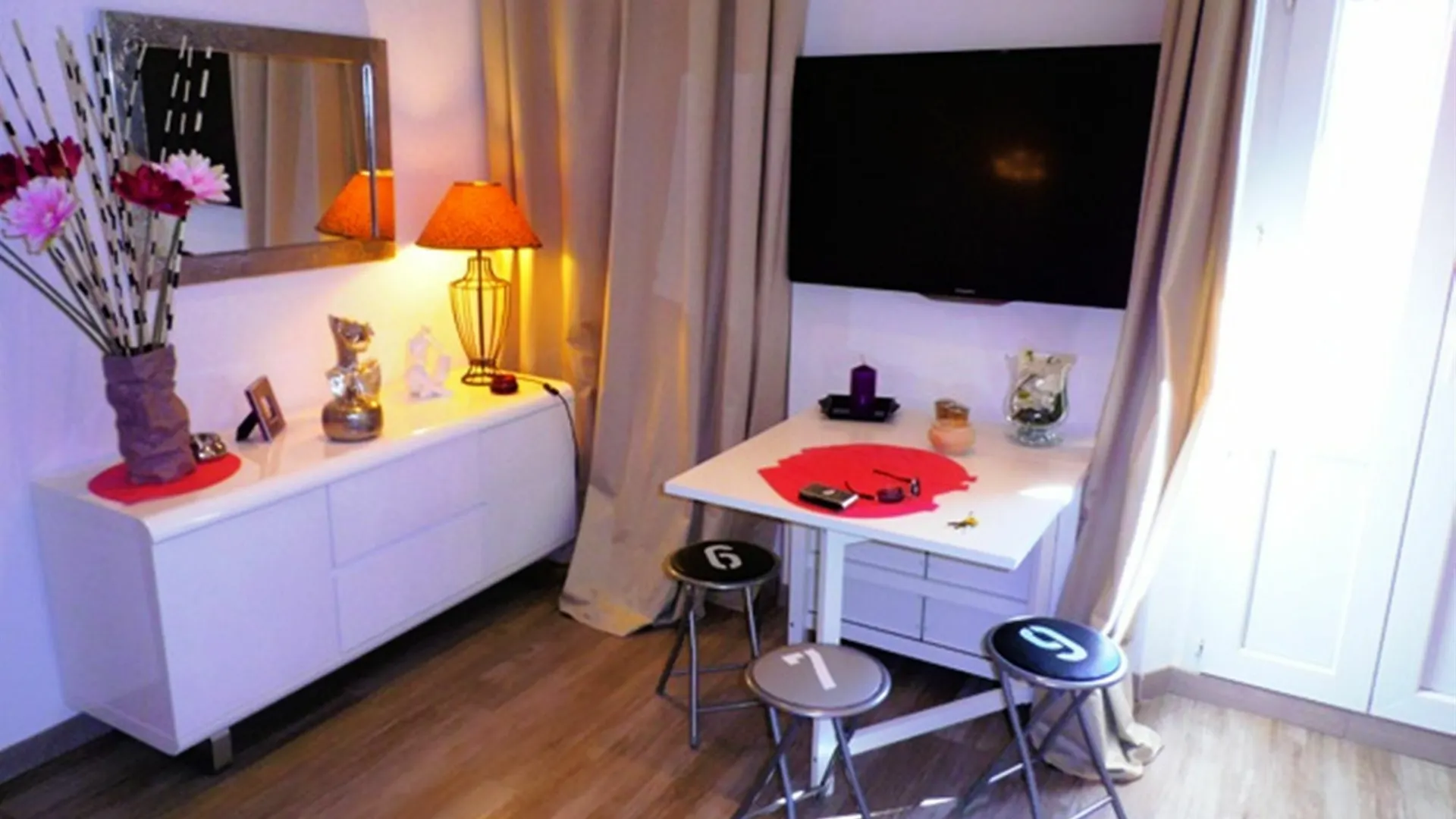 קאן Arthur Properties Vieux Port צרפת